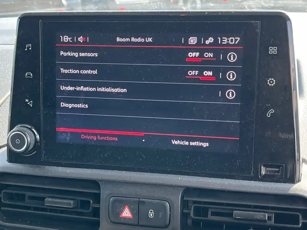 2021-citroen-berlingo-15bluehdi-1000-driver-100pseu6dt-e-ss-big-22