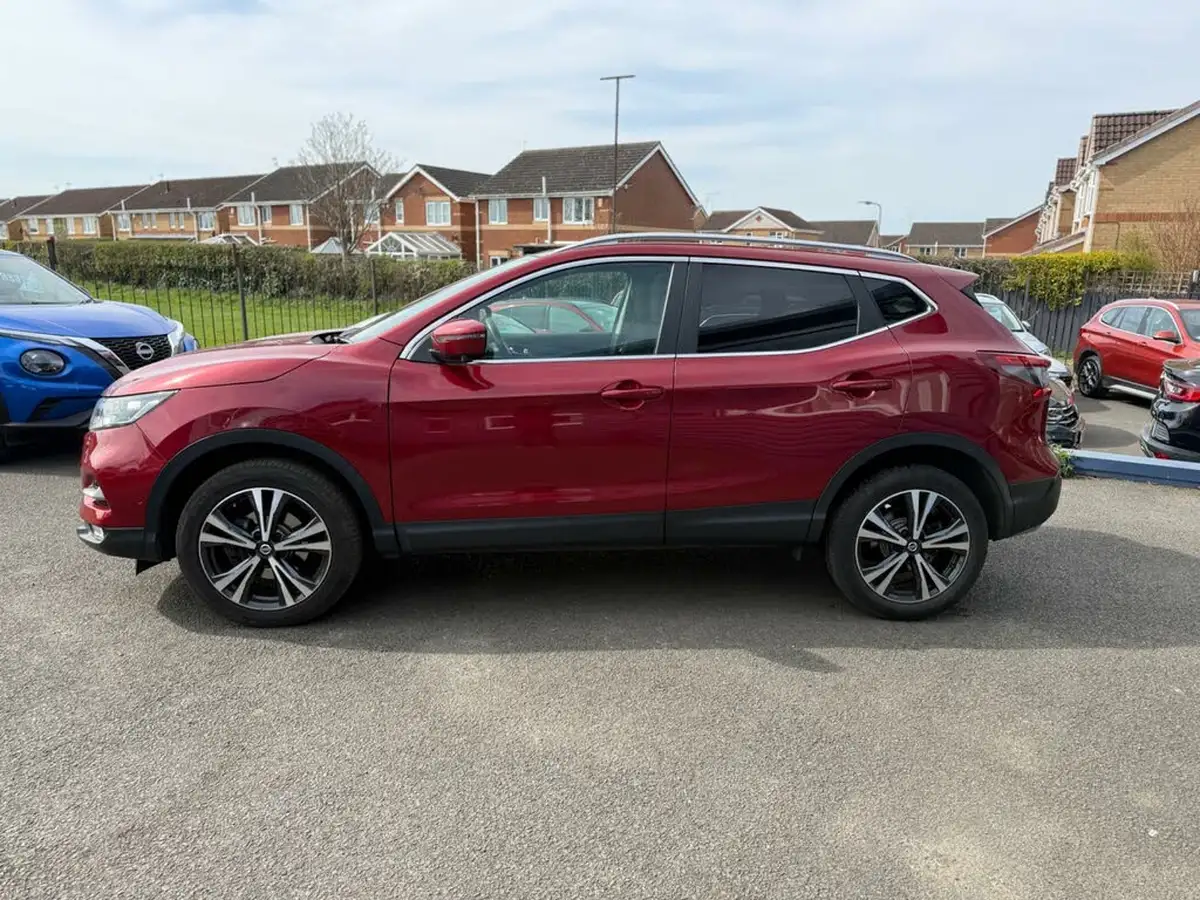 2020-nissan-qashqai-13-dig-t-n-connecta-140ps-big-3