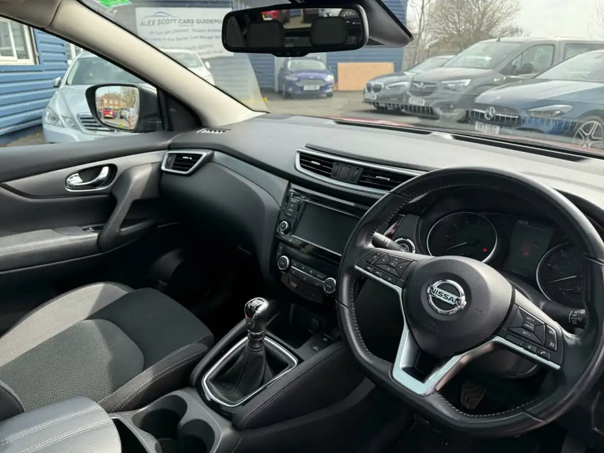 2020-nissan-qashqai-13-dig-t-n-connecta-140ps-big-20