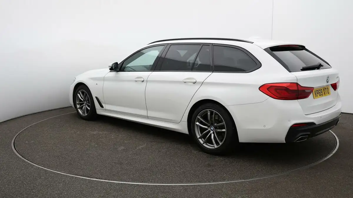 2019-bmw-5-series-20-520i-m-sport-plus-pack-touring-5d-big-54