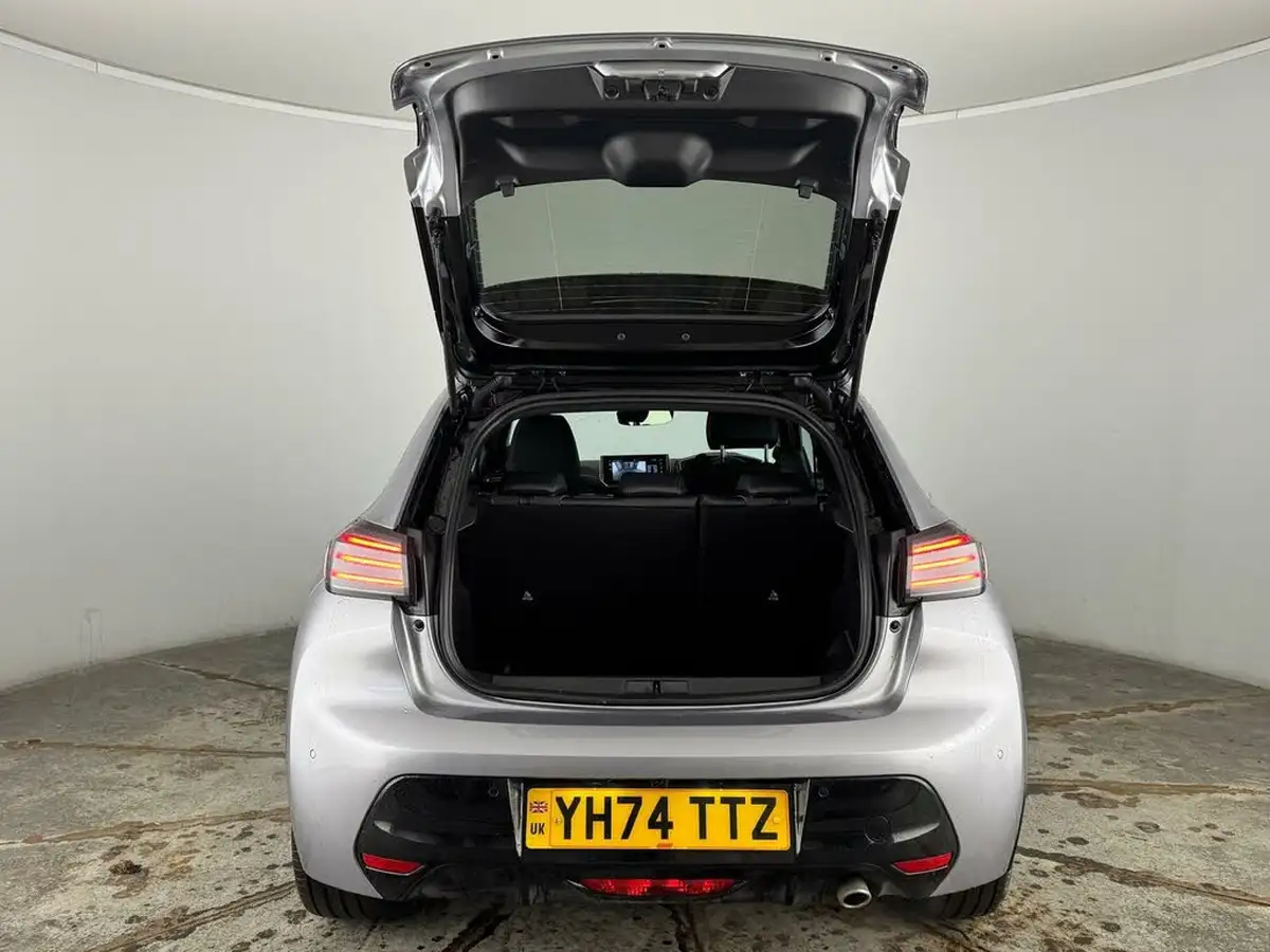 2024-peugeot-208-12-puretech-gt-100ps-big-24