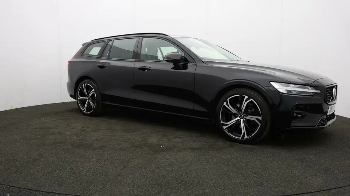 2023-volvo-v60-20-b3-plus-station-wagon-big-37