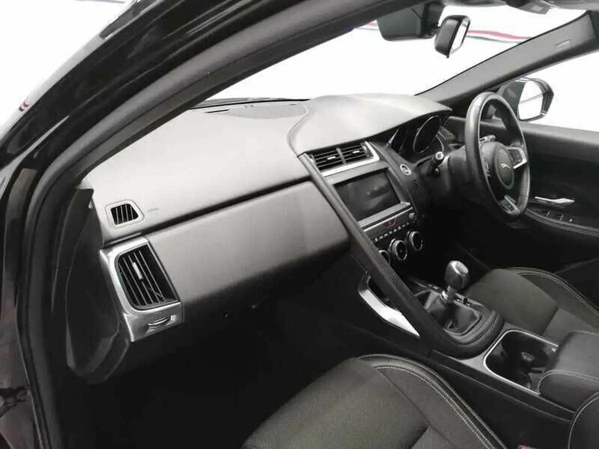 2020-jaguar-e-pace-20-i4d-r-dynamic-150ps-big-12