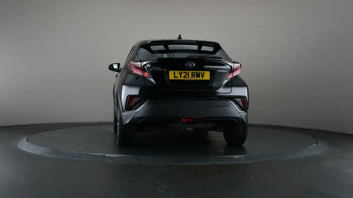 2021-toyota-c-hr-18-vvt-i-design-big-39