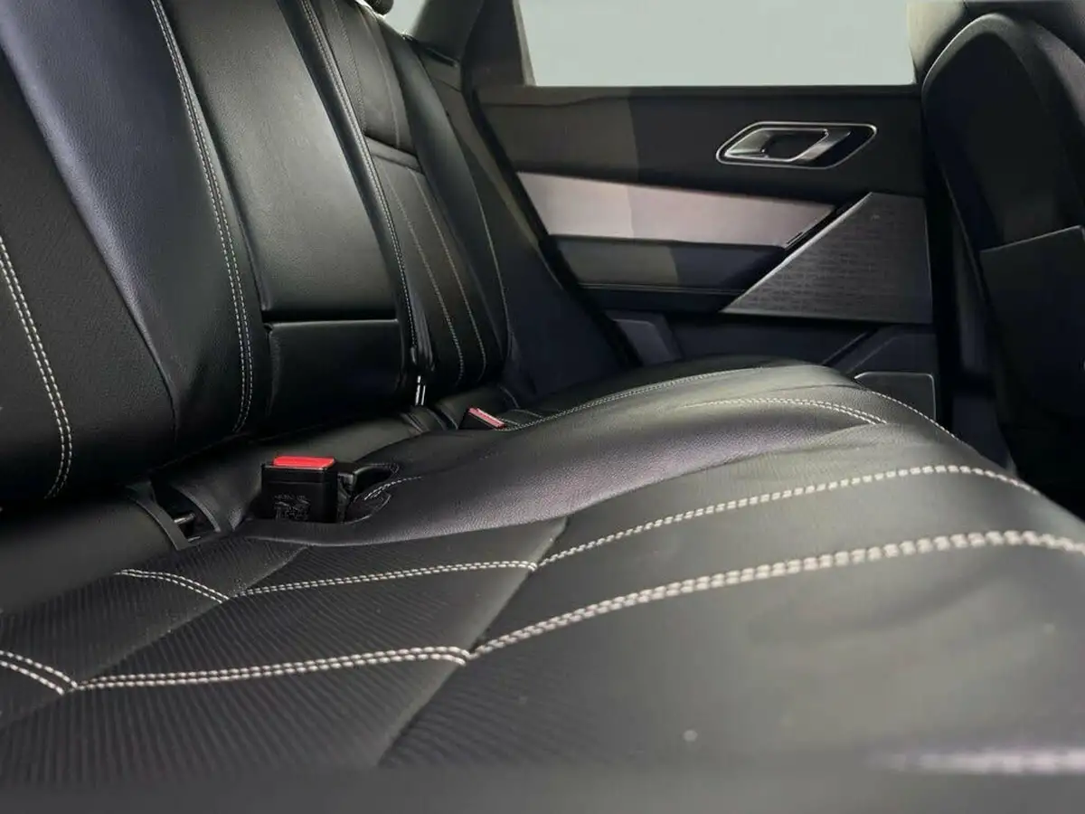 2019-land-rover-range-rover-velar-20-d180-r-dynamic-se-big-19