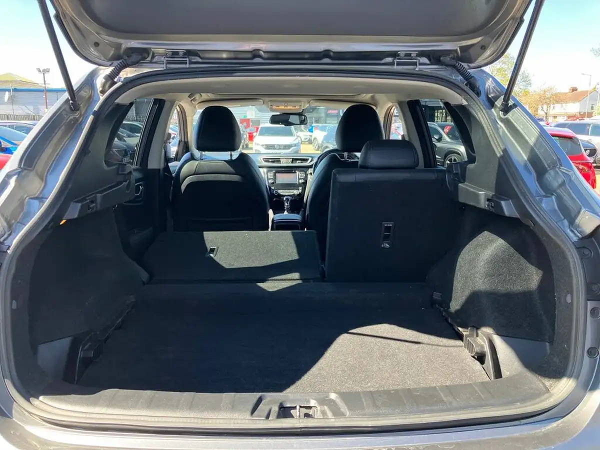 2018-nissan-qashqai-12-dig-t-tekna-big-23