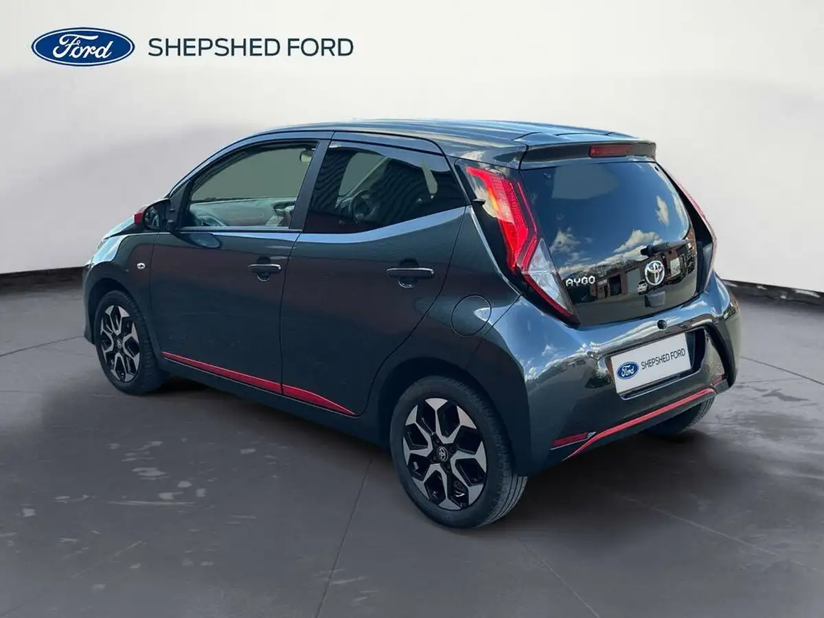 2020-toyota-aygo-10-vvt-i-x-trend-big-2