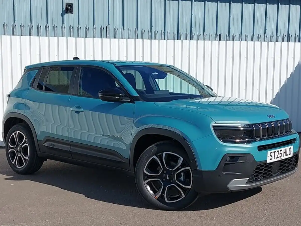 2025-jeep-avenger-12-gse-summit-big-0