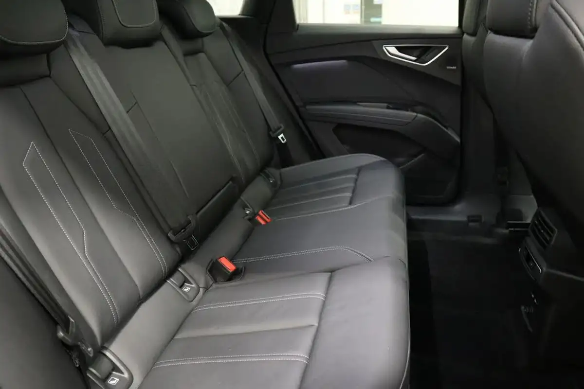 2024-audi-q4-e-tron-45e-black-edition-sportback-auto-big-12