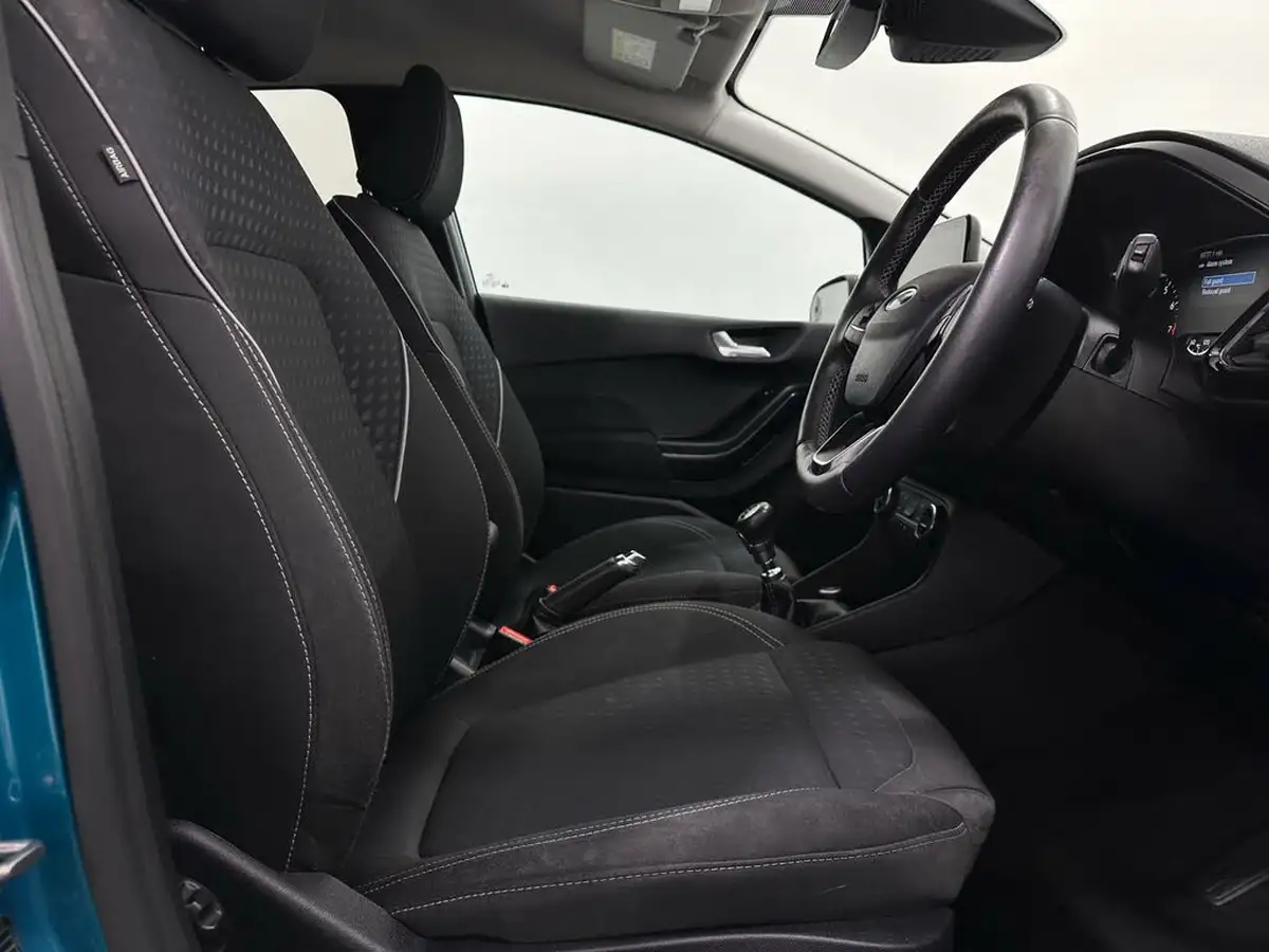 2018-ford-fiesta-10t-titanium-100ps-5d-big-28