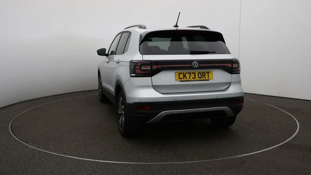 2023-volkswagen-t-cross-10-tsi-black-edition-110ps-big-52