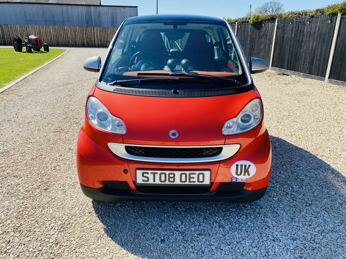 2008-smart-fortwo-10-passion-84bhp-coupe-semi-a-big-3
