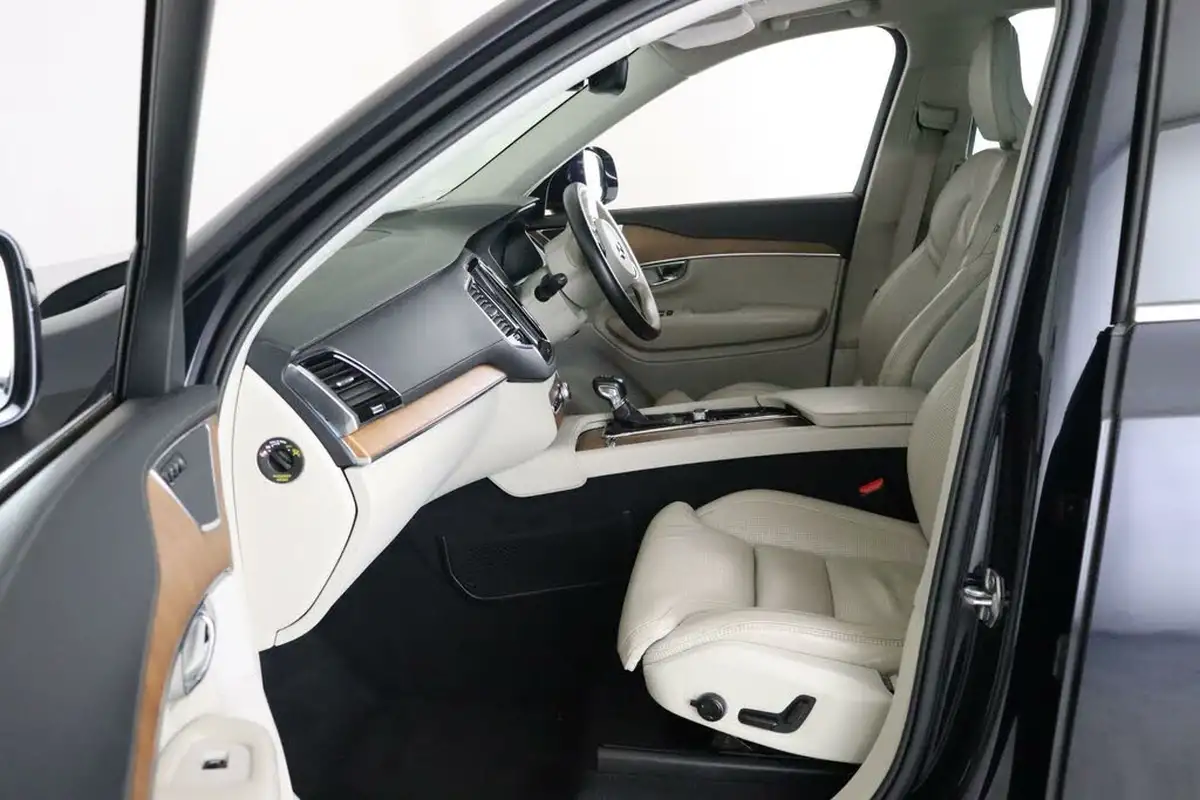 2019-volvo-xc90-20td-d5-inscription-pro-big-10
