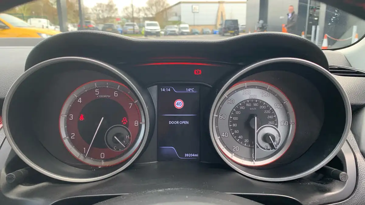 2021-suzuki-swift-14-boosterjet-sport-big-12