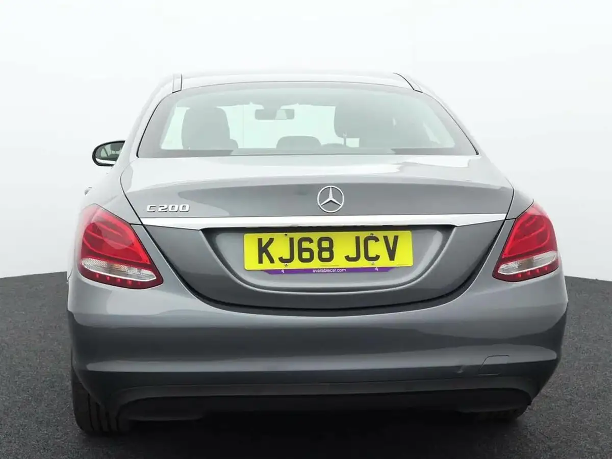 2019-mercedes-benz-c-class-15-c200-se-ss-saloon-4d-big-2