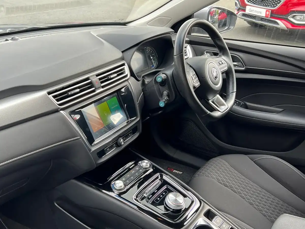 2023-mg-mg5-e-excite-ev-big-3