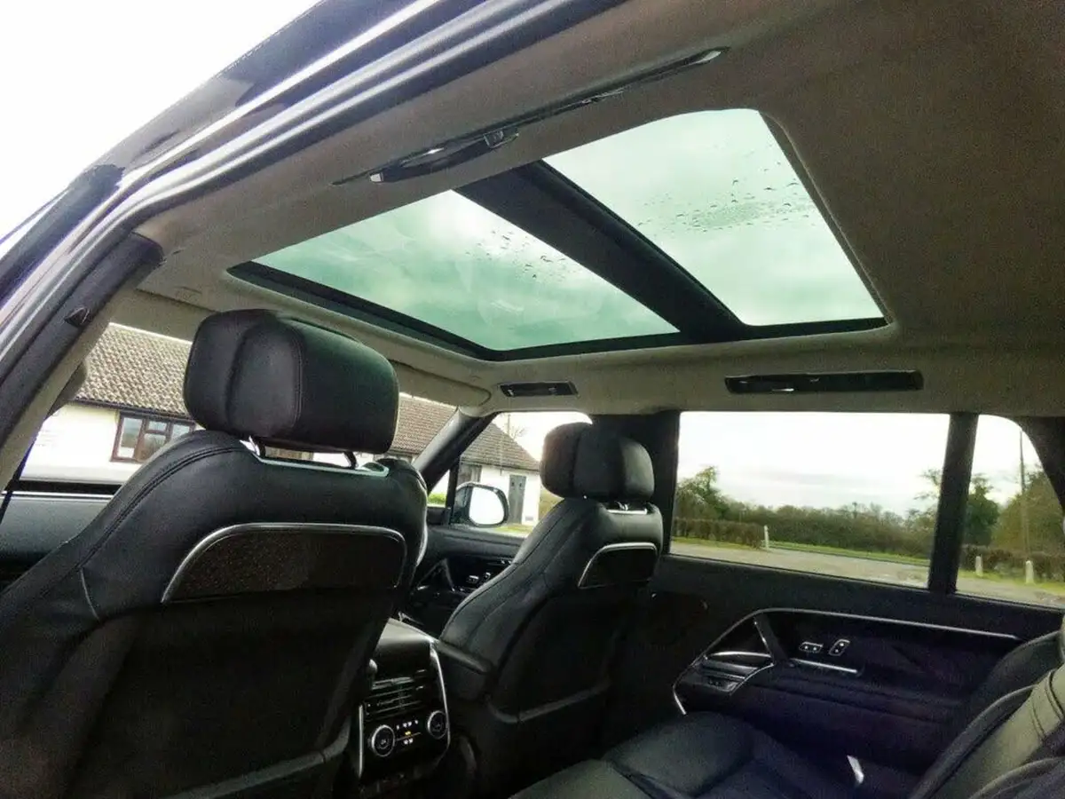 2022-land-rover-range-rover-30-d350-autobiography-big-29