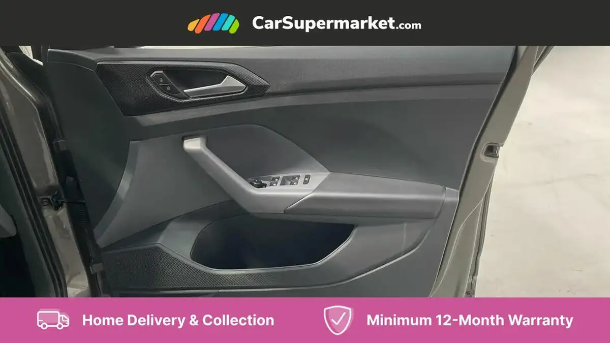 2019-volkswagen-t-cross-10-tsi-se-95ps-big-24
