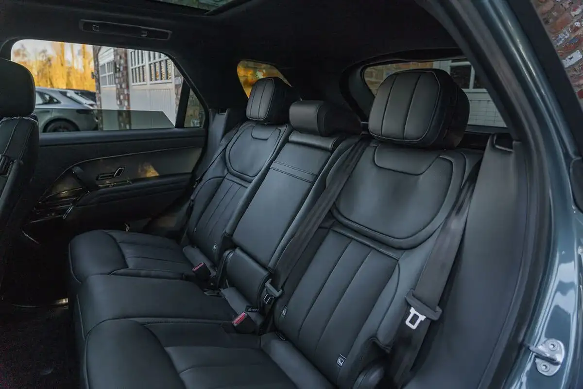 2023-land-rover-range-rover-sport-30-p440e-dynamic-se-big-24