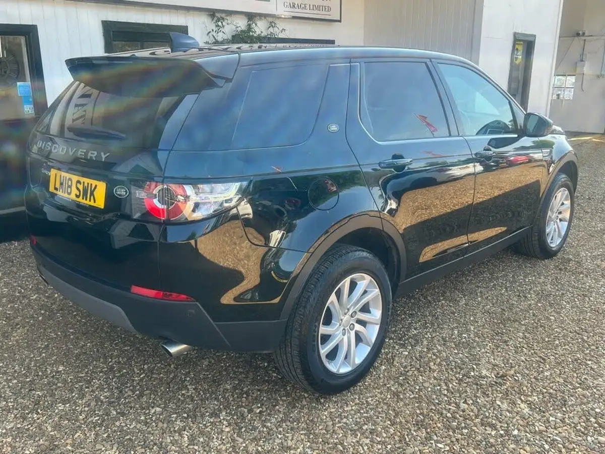 2018-land-rover-discovery-sport-20td4-se-tech-182ps-auto-big-12