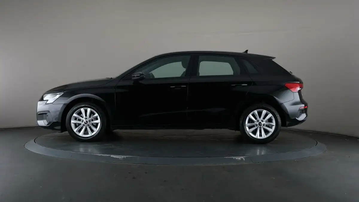 2022-audi-a3-15-35-tfsi-technik-big-29