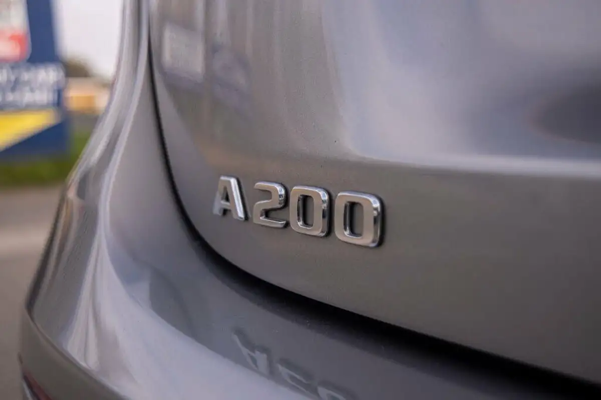2020-mercedes-benz-a-class-13-a200-amg-line-hatchback-5d-big-46