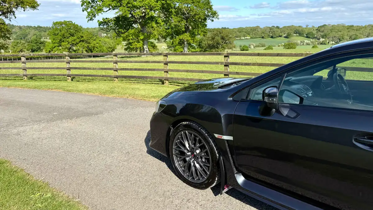 2016-subaru-wrx-25-sti-type-uk-big-28