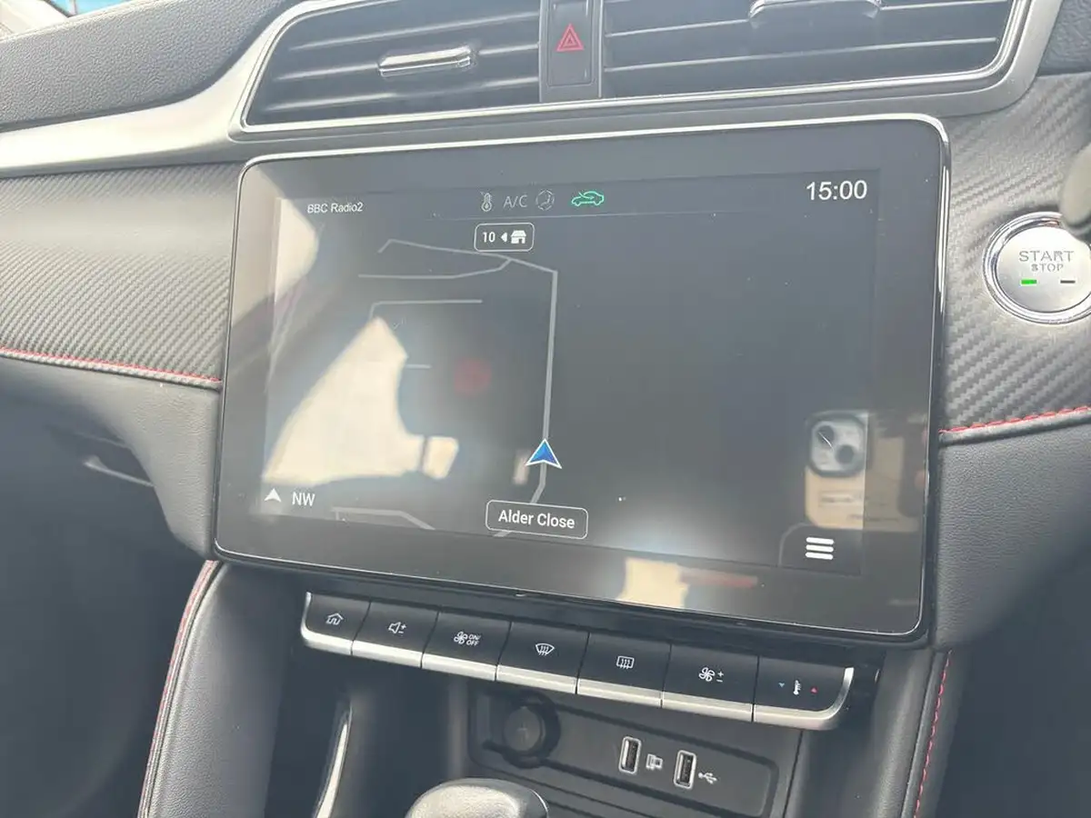 2022-mg-zs-suv-10t-gdi-exclusive-auto-big-17