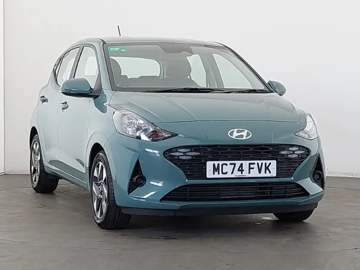 2025-hyundai-i10-12-advance-79ps-auto-big-0