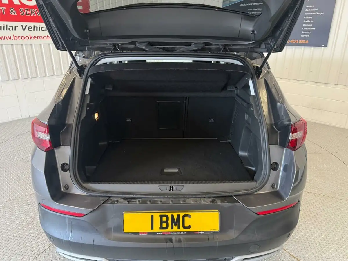 2018-vauxhall-grandland-x-12-sport-nav-130ps-auto-big-14