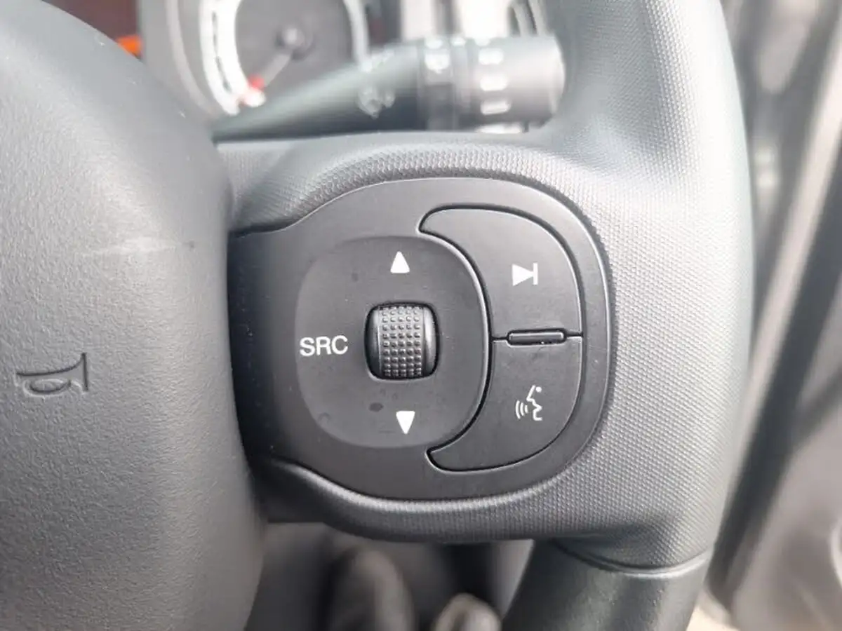2022-fiat-panda-10-city-life-big-9