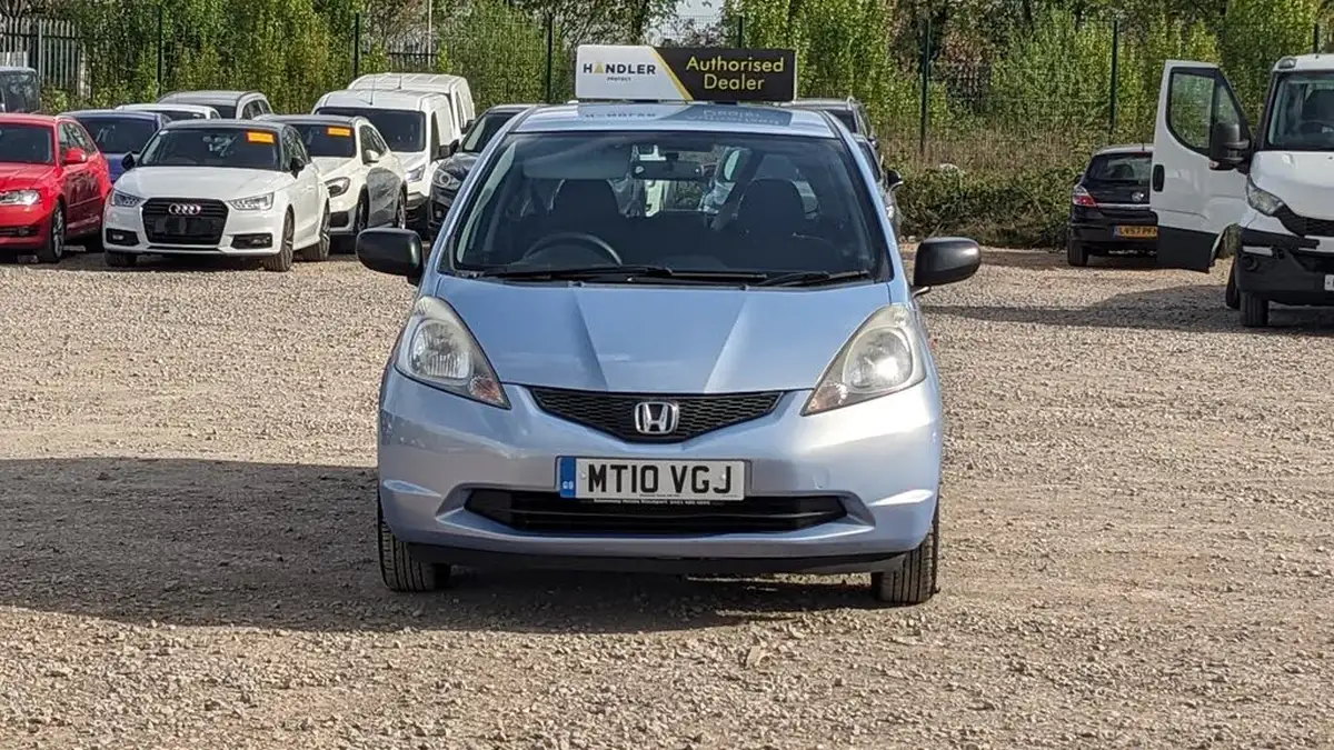 2010-honda-jazz-12-s-big-5