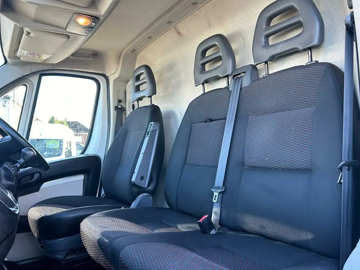 2019-citroen-relay-20bluehdi-35-l4h2-enterprise-big-17
