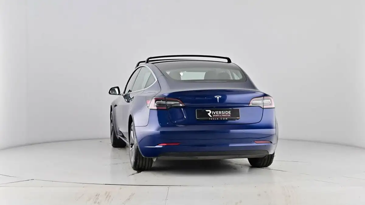 2020-tesla-model-3-e-standard-plus-big-69