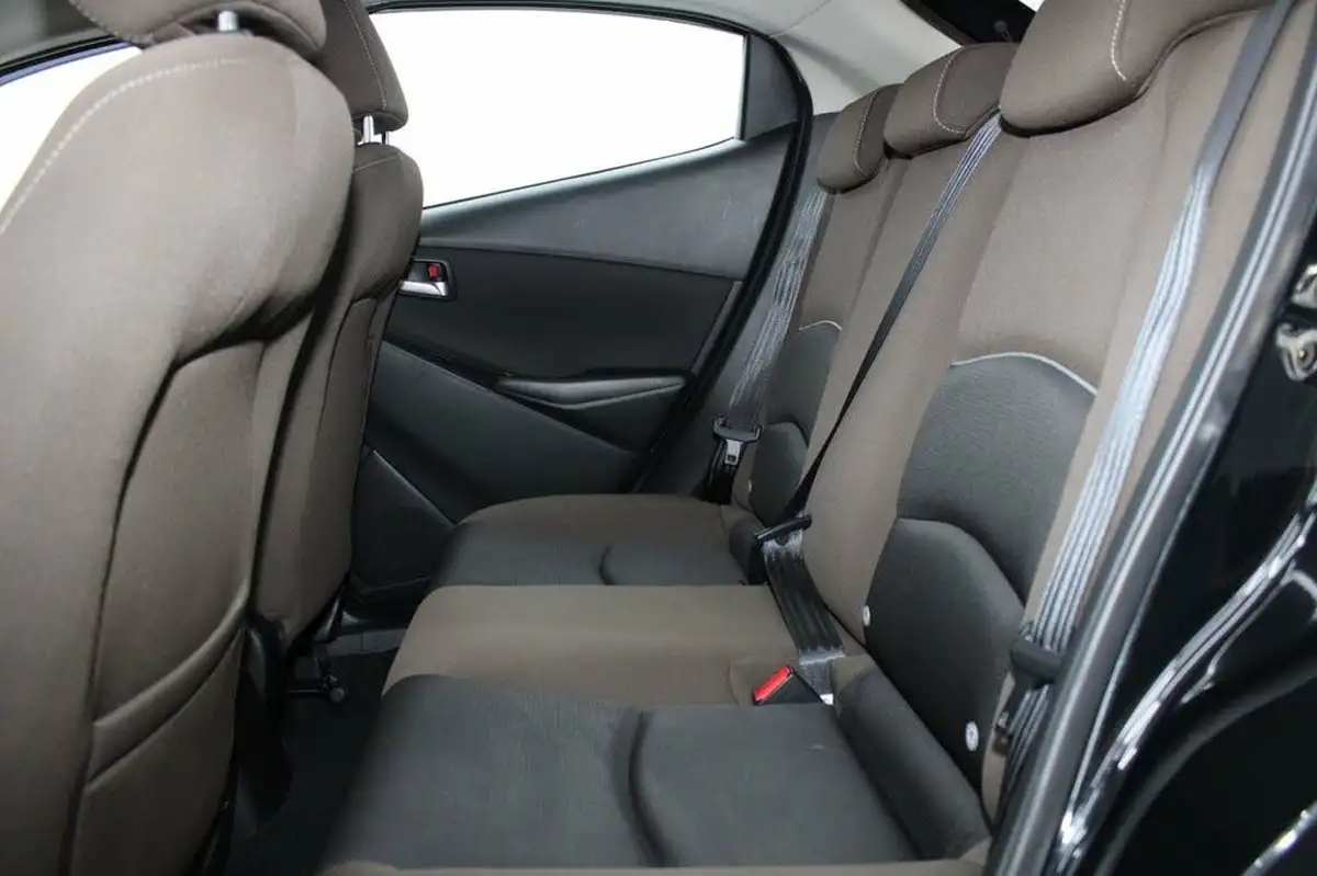 2021-mazda-mazda2-15-skyactiv-g-se-l-nav-big-17