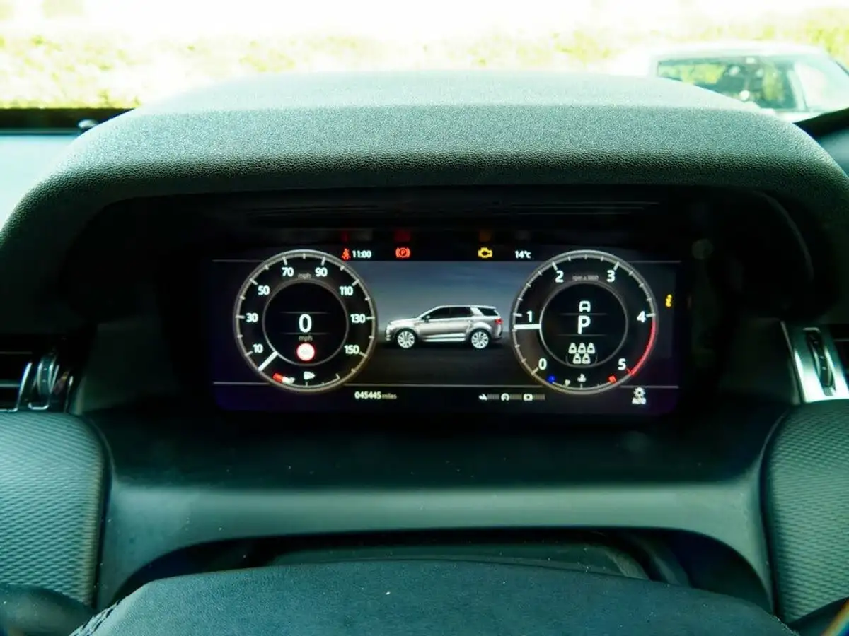 2019-land-rover-discovery-sport-20-d180-r-dynamic-se-big-38