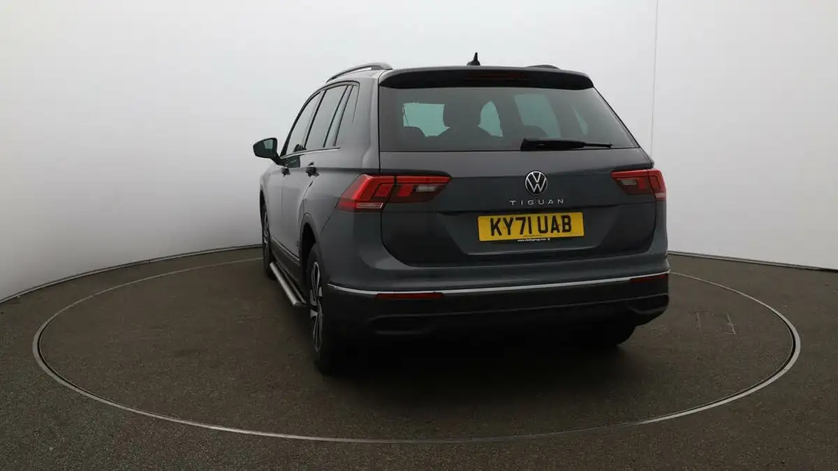 2021-volkswagen-tiguan-15-tsi-active-150ps-dsg-big-52