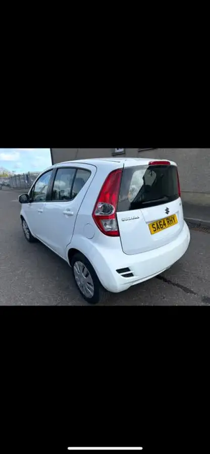 2014-suzuki-splash-10-sz3-big-7