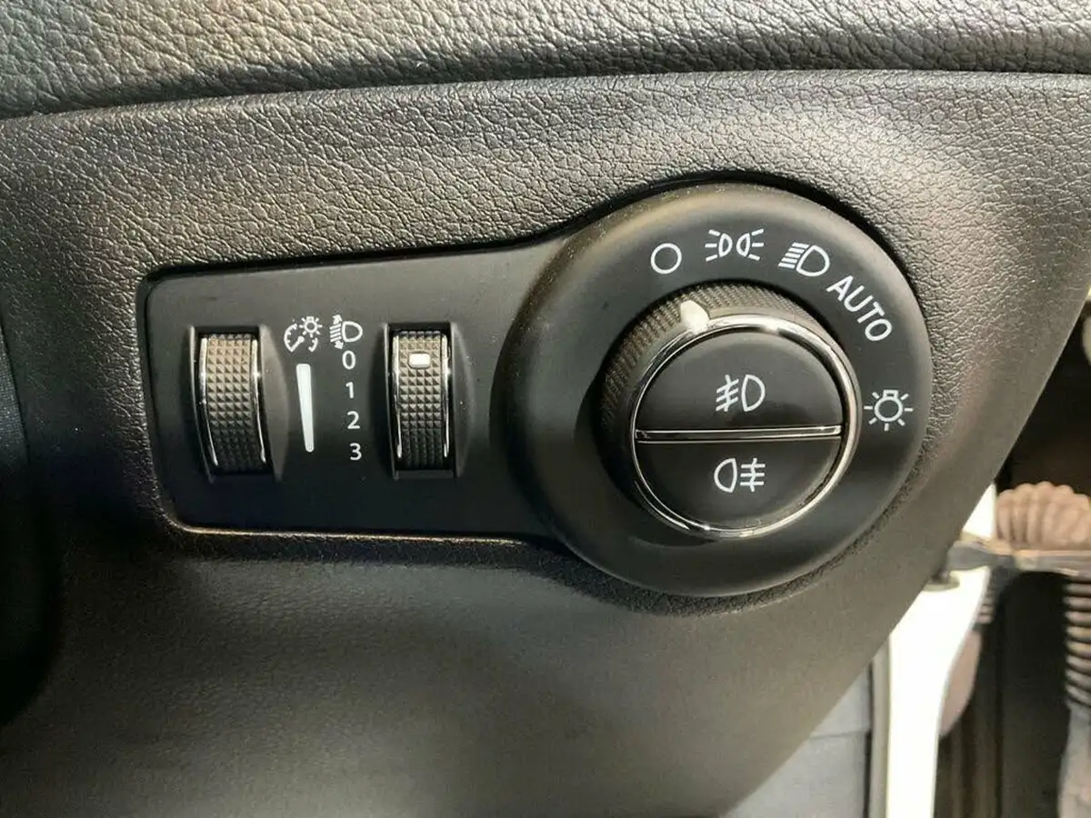2020-jeep-compass-14-multiair-ii-night-eagle-big-30