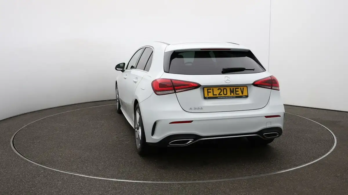 2020-mercedes-benz-a-class-13-a200-amg-line-hatchback-5d-big-50