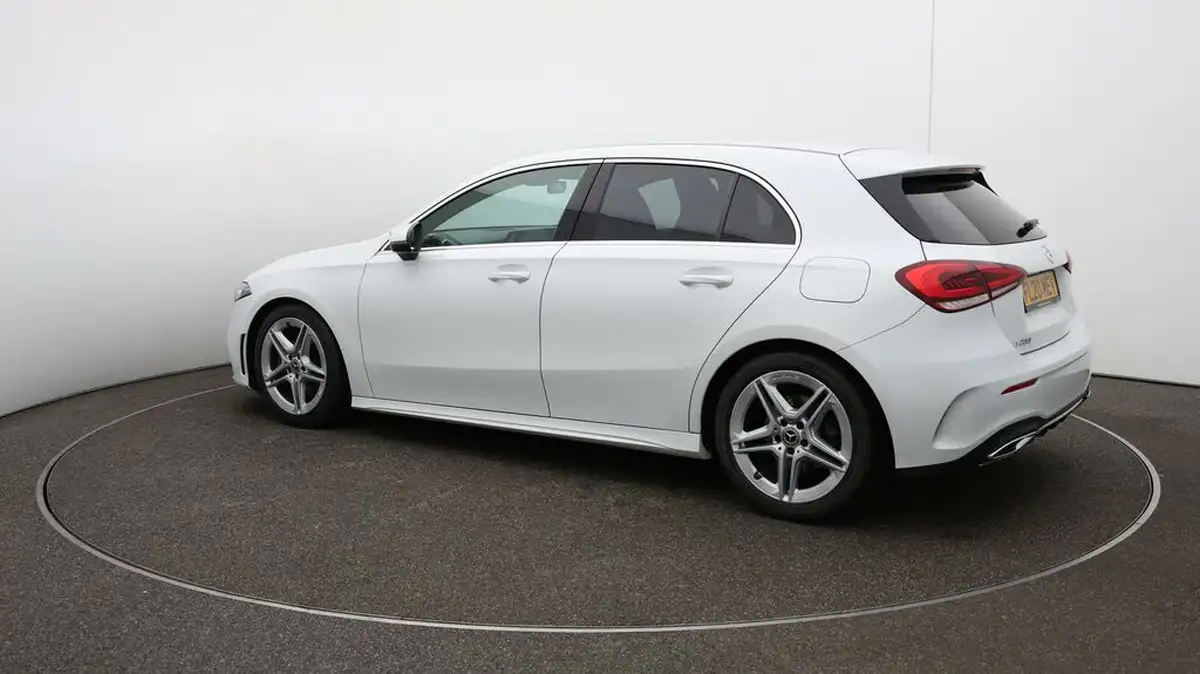 2020-mercedes-benz-a-class-13-a200-amg-line-hatchback-5d-big-26