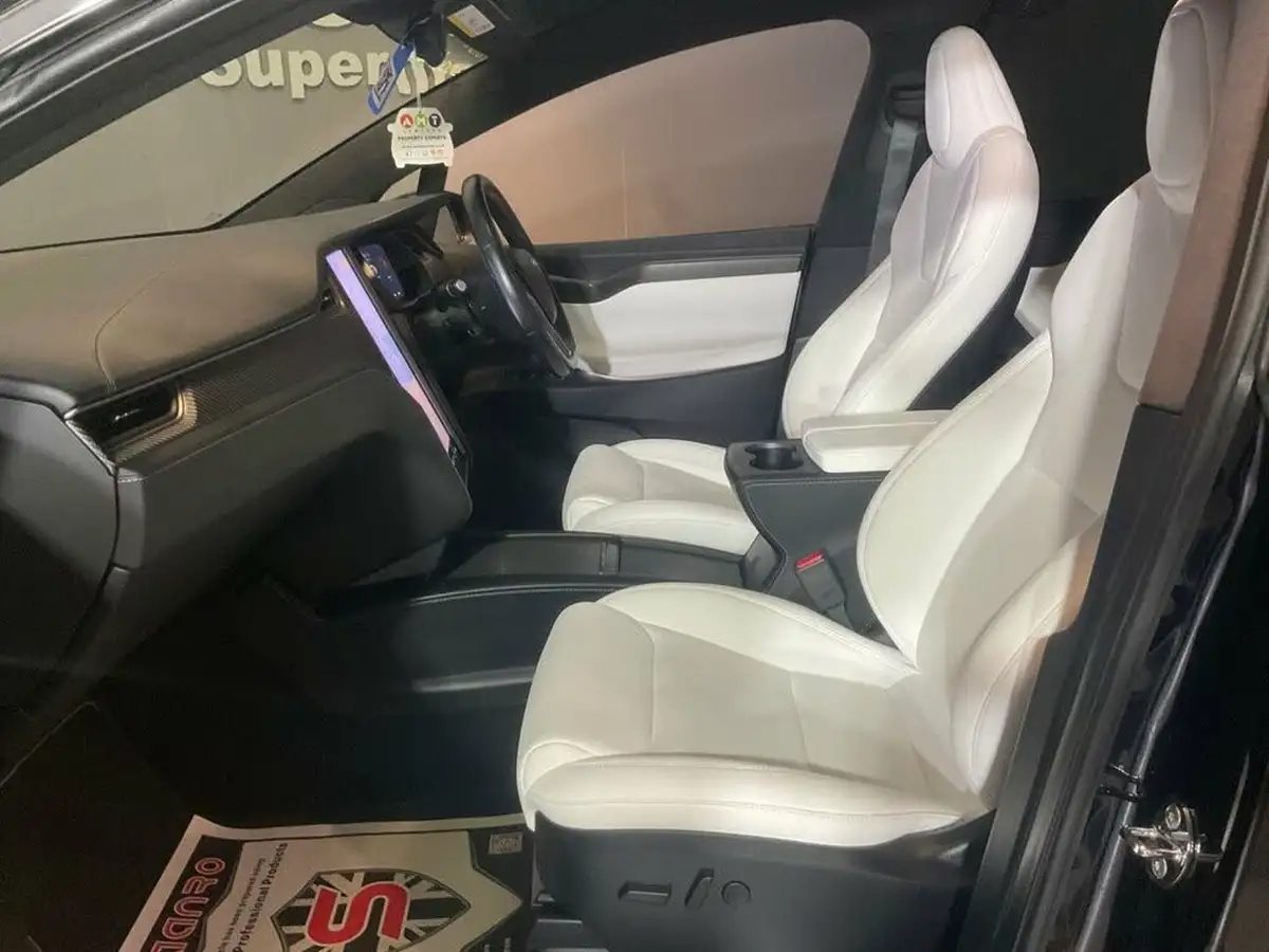 2020-tesla-model-x-e-ludicrous-performance-big-33