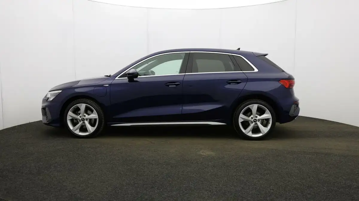 2021-audi-a3-14-40-tfsi-e-s-line-big-60