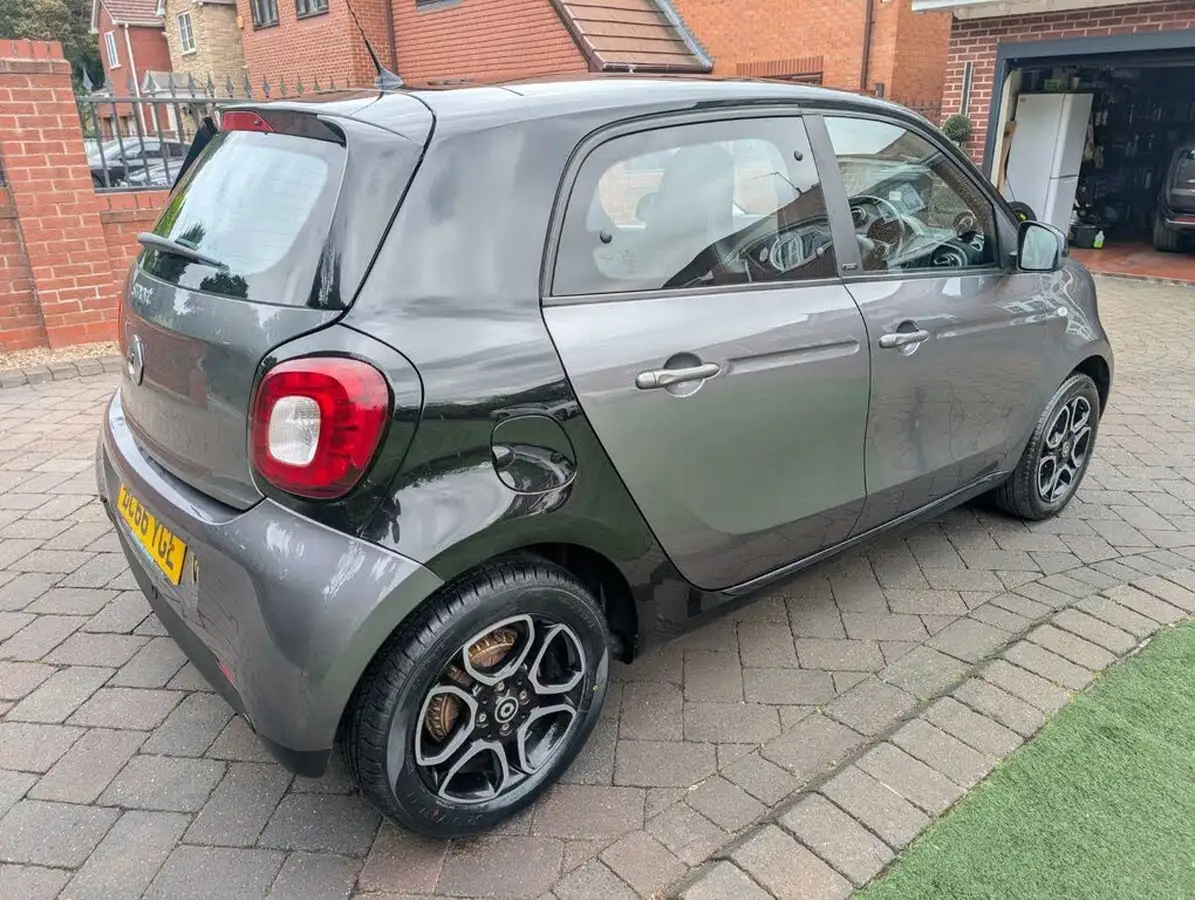 2017-smart-forfour-09-prime-90bhp-premium-plusss-big-15