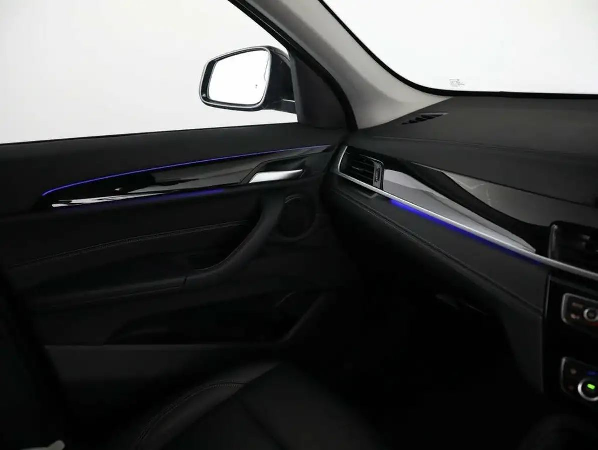 2022-bmw-x1-20-sdrive20i-xline-big-37
