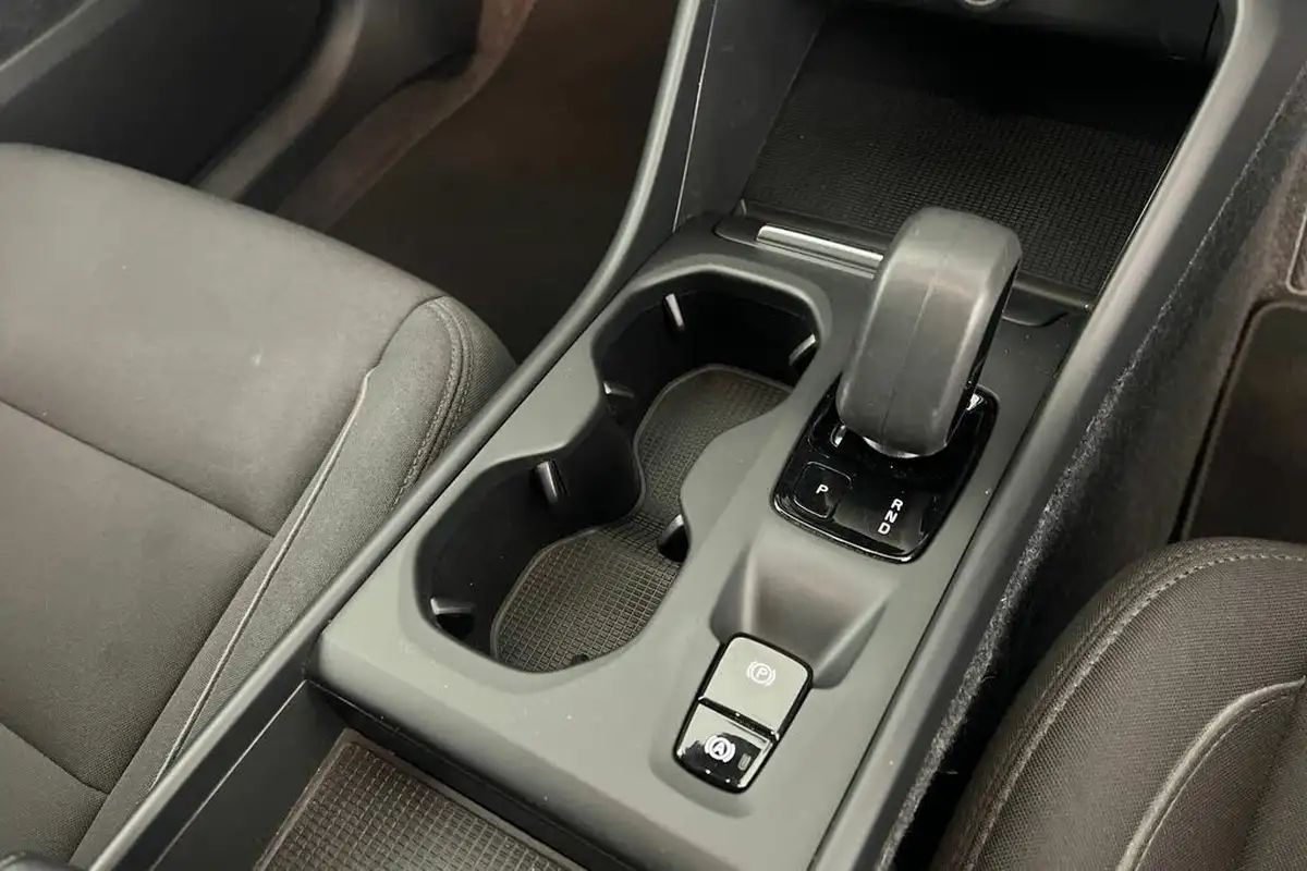 2022-volvo-xc40-15-t4-inscription-expression-big-12