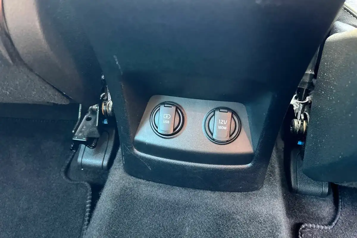 2020-kia-sportage-16-t-gdi-4-awd-dct-big-15