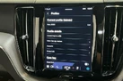2022-volvo-xc60-20-t6-r-design-350bhp-plug-in-hybrid-small-36