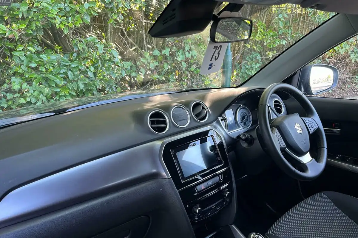 2020-suzuki-vitara-14-boosterjet-sz-t-129ps-mild-hybrid-big-3