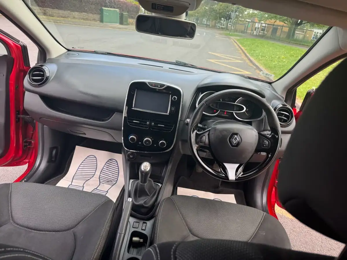 2015-renault-clio-15td-dynamique-medianavss-big-17